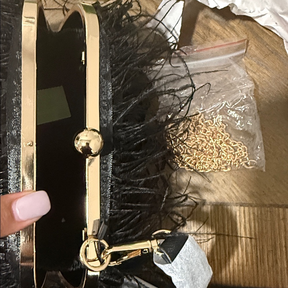 AKIRA Black Feather Clutch Bag - Picture 4 of 4